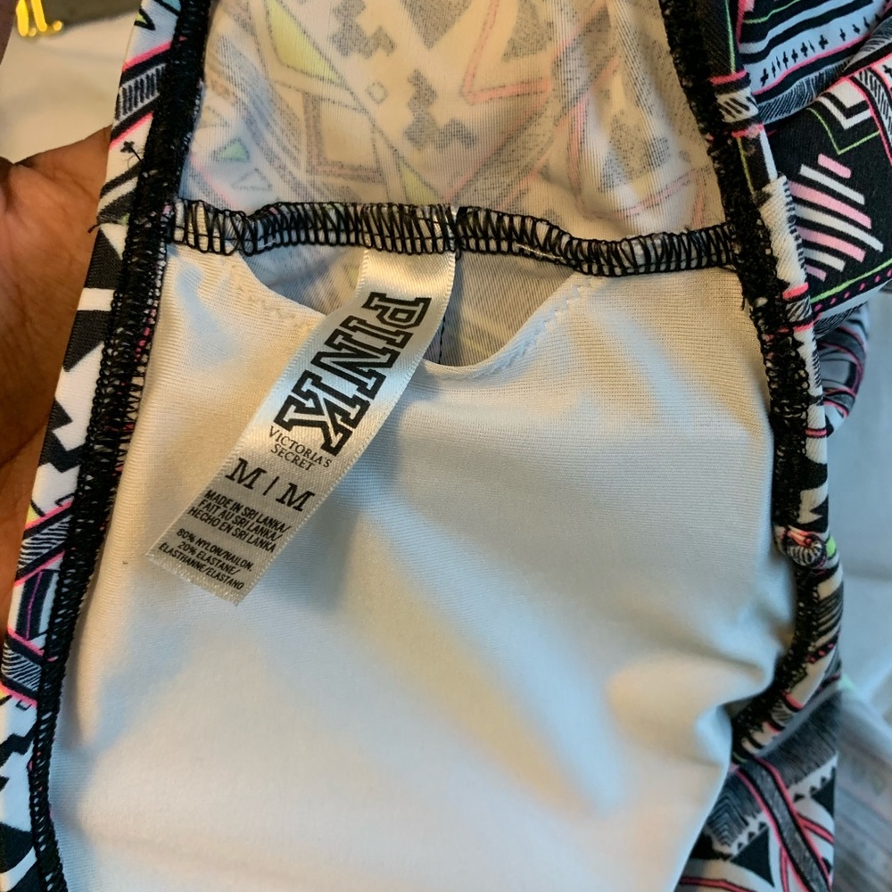 Bathing suite top - Picture 2 of 2